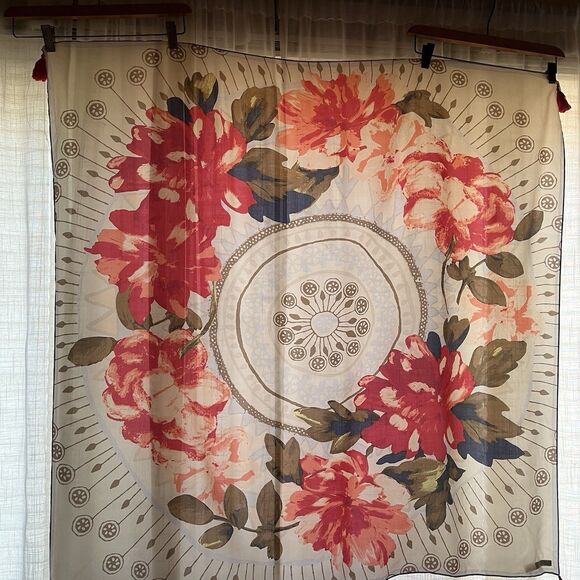 Lucky Brand 100% Silk Scarf Wrap Floral Geometric Pattern Tassel Accents 42 X 42 - Picture 5 of 7